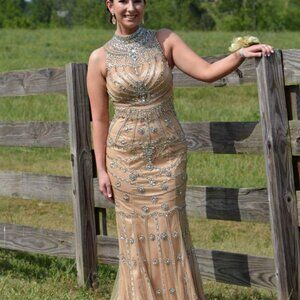 Sherri Hill Dress- size 6